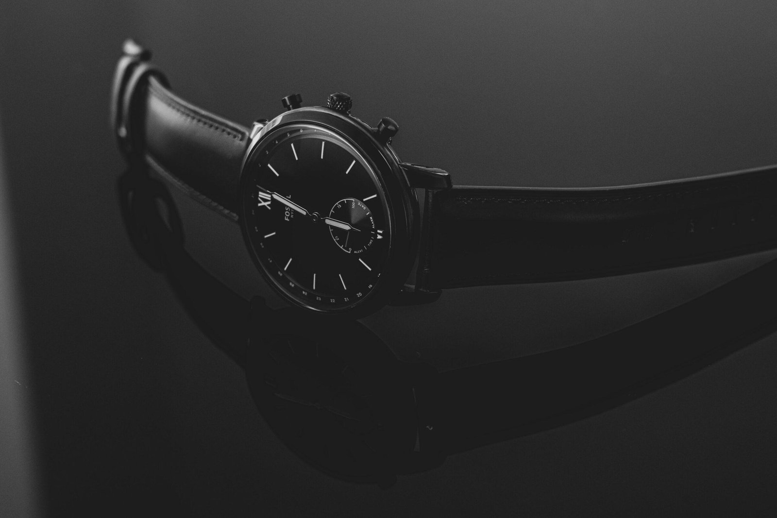 LEATHER STRAP WATCHES